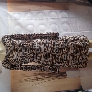 NWT Loft Ann Taylor Animal Print Zebra Long Sleeve Dress Size 8